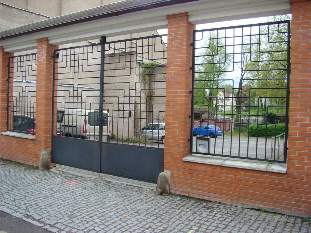 Hotel Pivovar Polička Eksteriør bilde